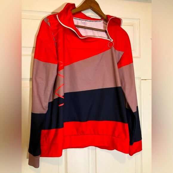 Sweaters - Exclusive, pull over, angled zipper, excellent condition, size XL